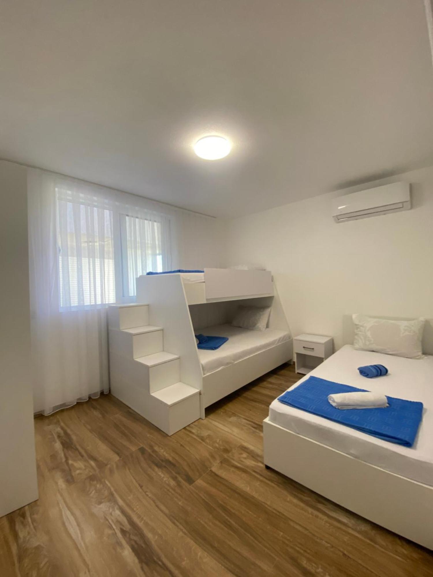 Villa Leona Palushaj Donji Stoj Buitenkant foto