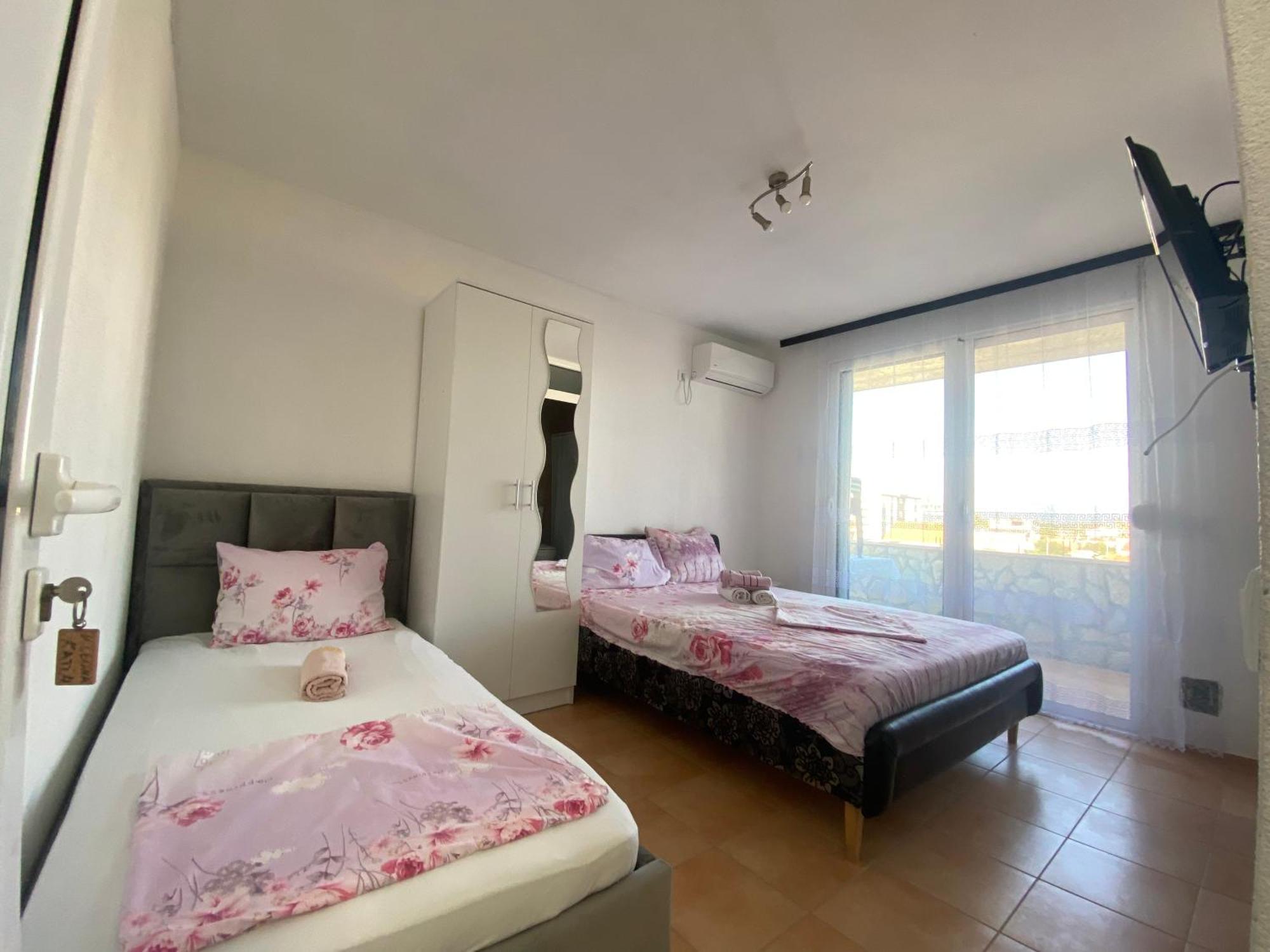 Villa Leona Palushaj Donji Stoj Buitenkant foto